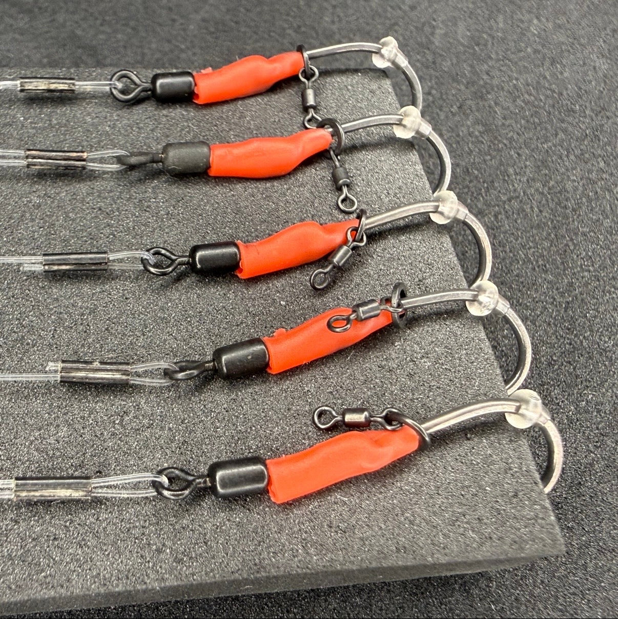 JP Custom Carp Rigs 10 x Ronnie/Spinner Rigs Tied With Fluorocarbon or Braid Boom Section + Various Options