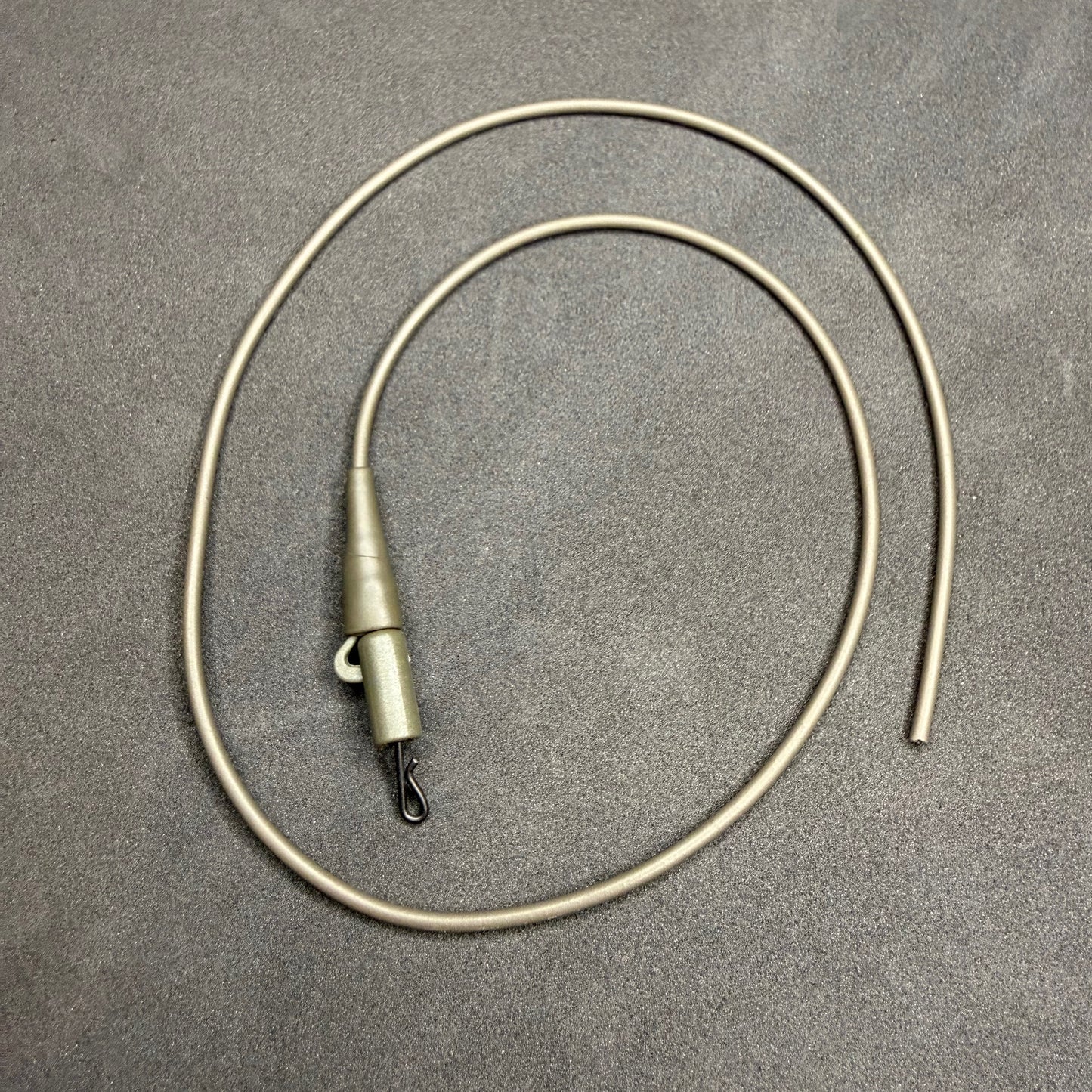 JP Custom Carp Rigs 5 x PVC Anti Tangle Rig Tubing With Lead Clips + Various Options